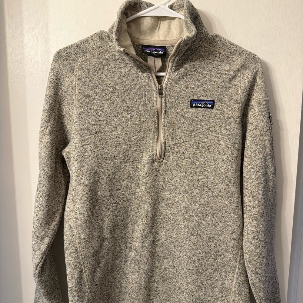 Patagonia Gray Quarter-Zip Women’s Sweater